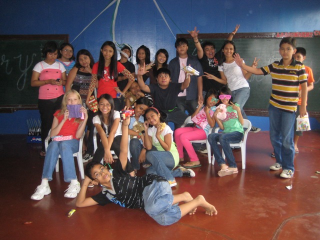 gRade siX cLAzSH (baTch 2008-2009)